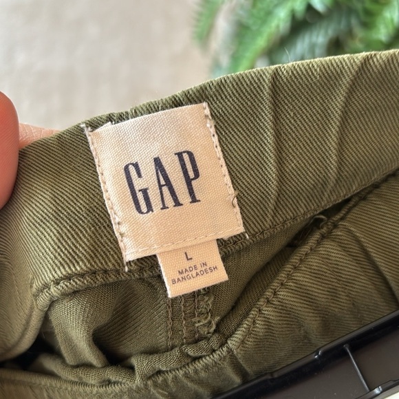 Brand New Gap Set of 2 Lyocell Pull-On Drawstring Shorts Casual Red & Green - Picture 12 of 14